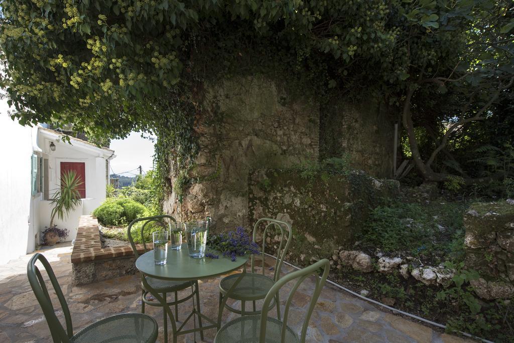 White Jasmine Cottage Áno Korakiána 外观 照片