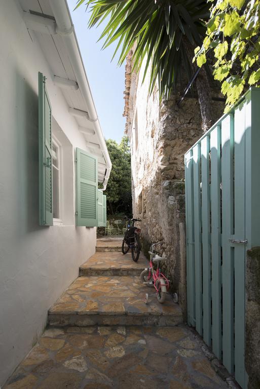 White Jasmine Cottage Áno Korakiána 外观 照片
