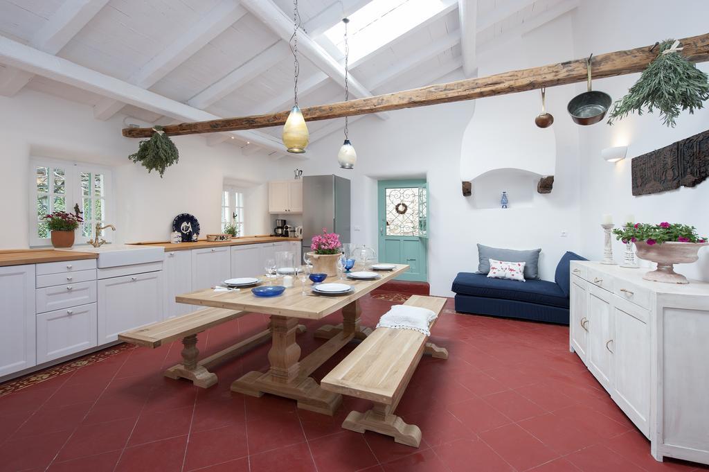 White Jasmine Cottage Áno Korakiána 外观 照片